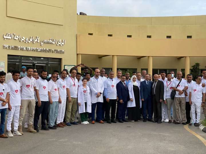 الكشف عن حقيقة انسحاب طاقم مستشفى الأمير محمد بن سلمان بعدن