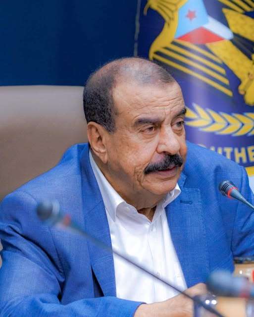 تصريح ناري من بن بريك يفضح سر هؤلاء بحضرموت