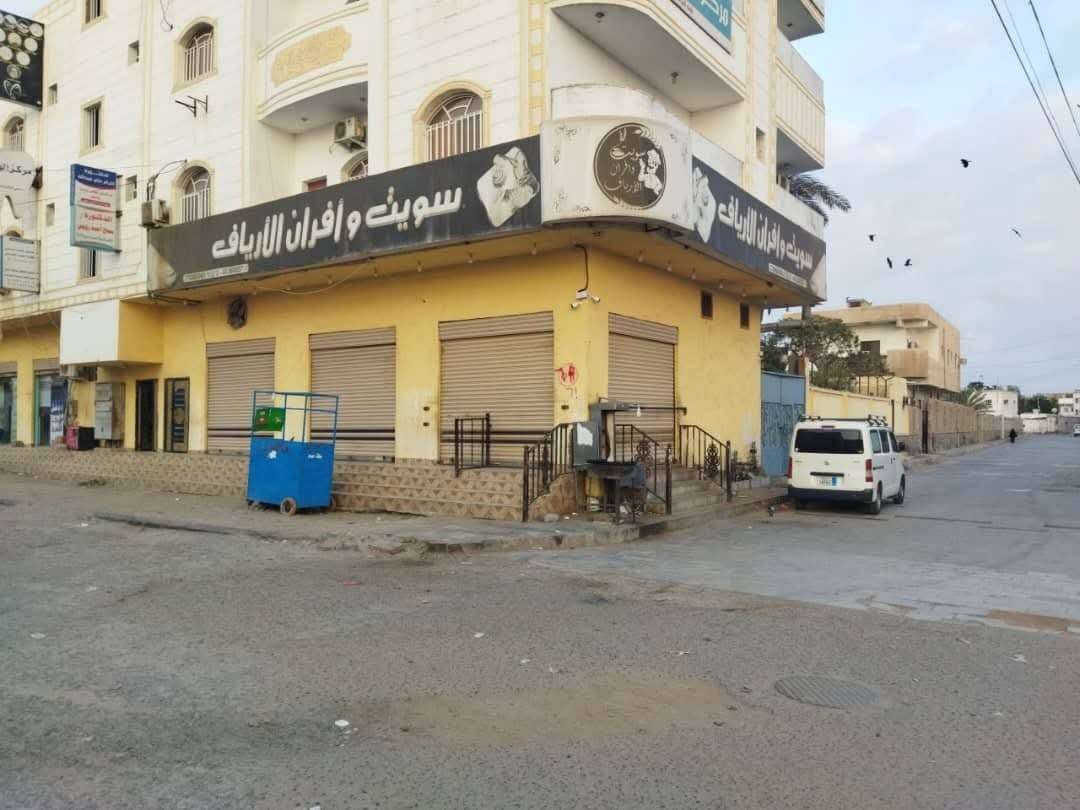 شاهد اول الصور لاغلاق المخابز في عدن