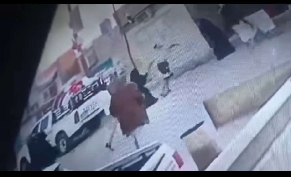 سحل فتاة بالشارع في مأرب عقب رفضها الزواج