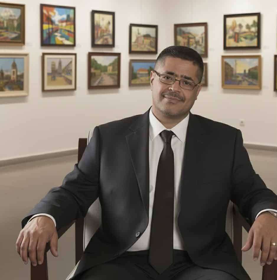 الفنان التشكيلي عدنان جمن يعلن بيع ابرز لوحاته لسداد ايجار منزله لاسرة هائل سعيد